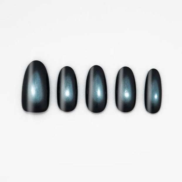 Hazeblue Cat Eye