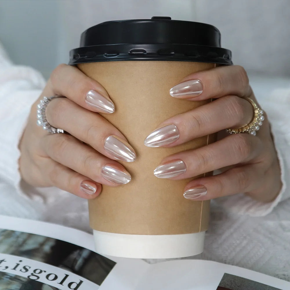 Pearlescent Creamy Gold