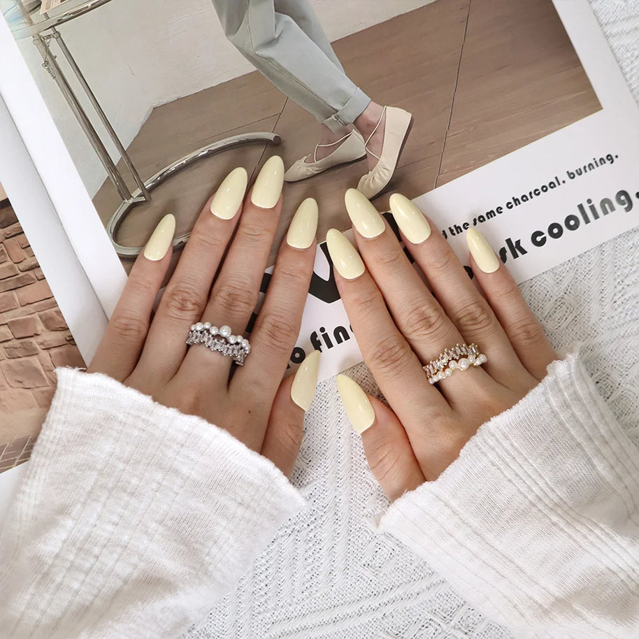 Light Cream