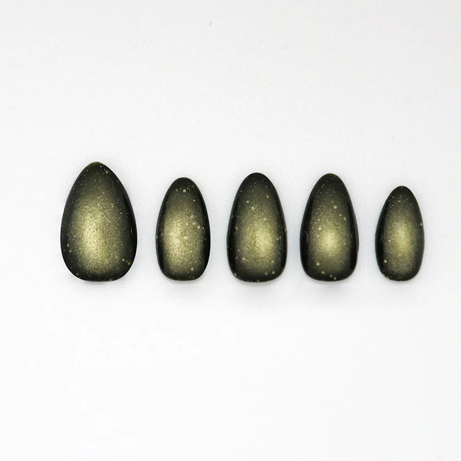 Emerald Cat Eye