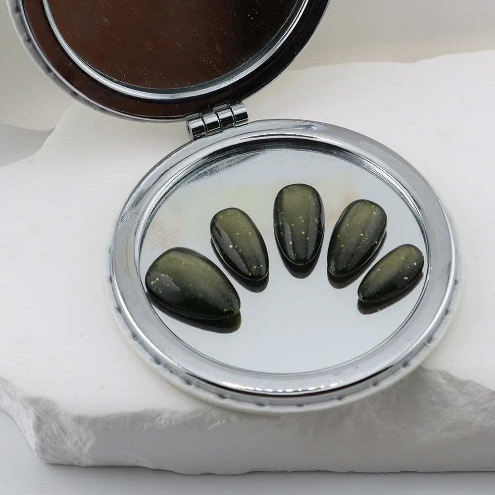 Emerald Cat Eye