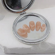 Nude Gleam