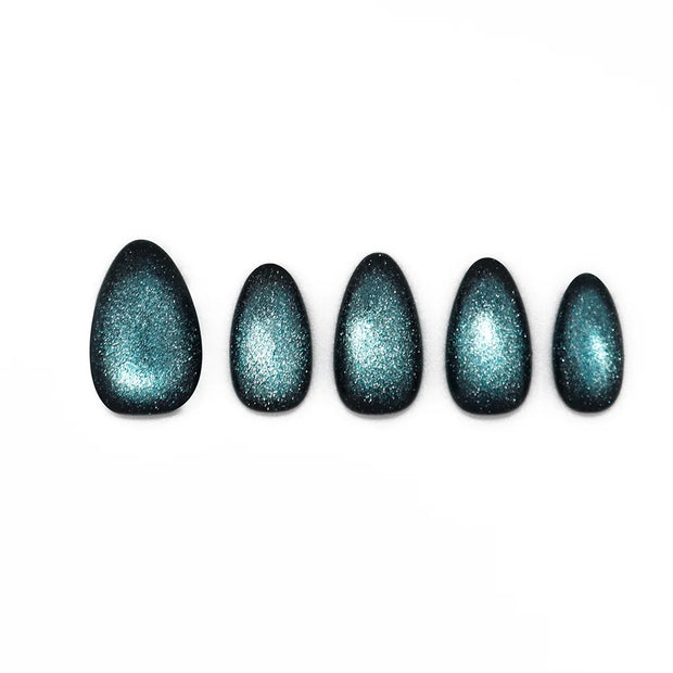 Sapphire Cat Eye